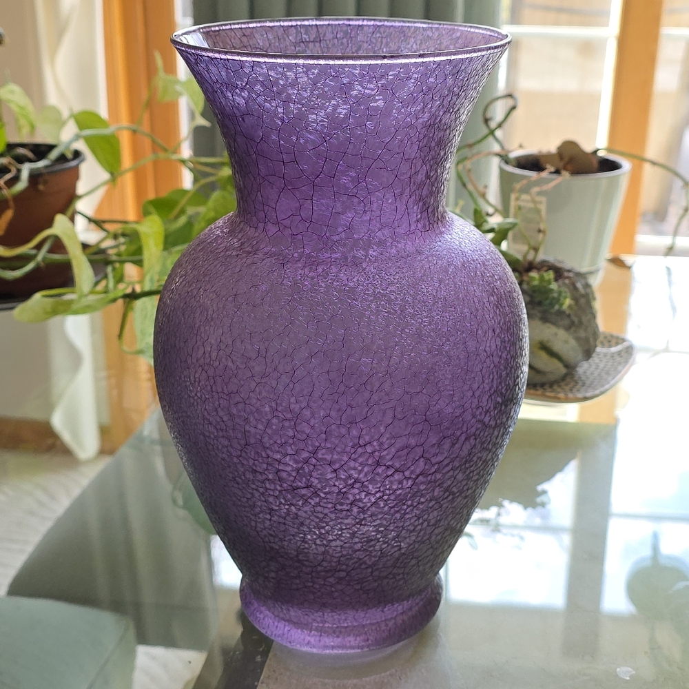 Elegant Purple Crackle Vase
